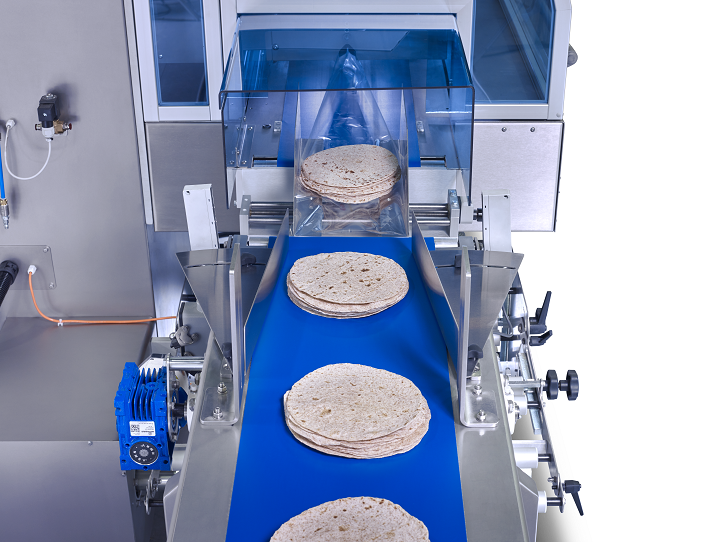 Sleek i65 flow wrapping tortillas